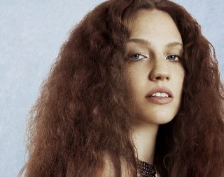 JESS GLYNNE